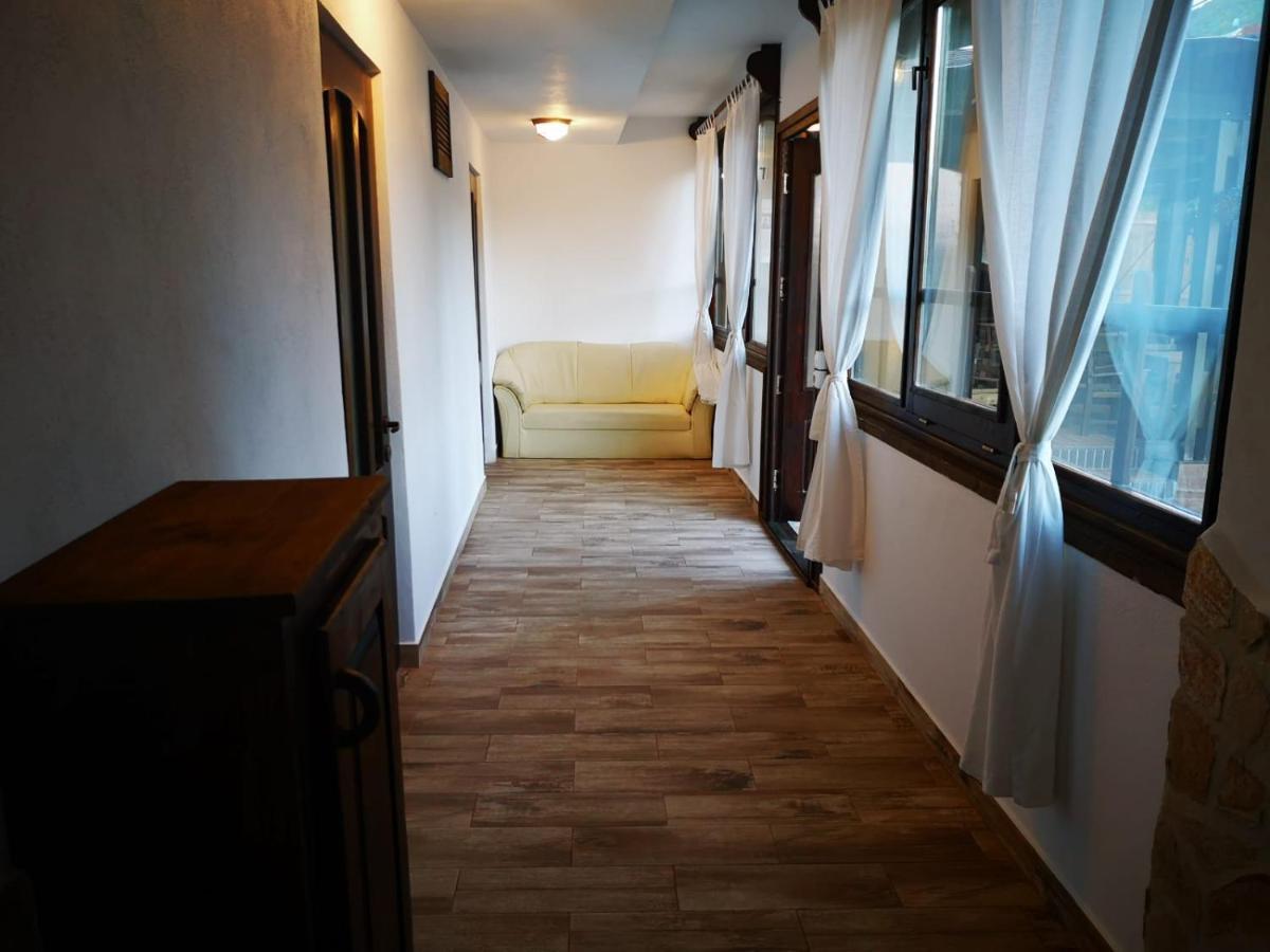Pensiunea Bella Vista Арефу Экстерьер фото